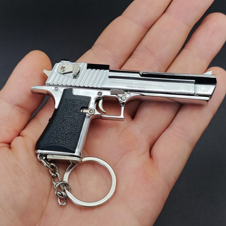 Metal Model Toys Keychain Pendant Gift — image 3